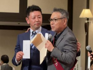 親睦ゴルフコンペ　表彰式