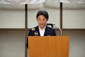 奉仕プロジェクト委員会 青木委員長